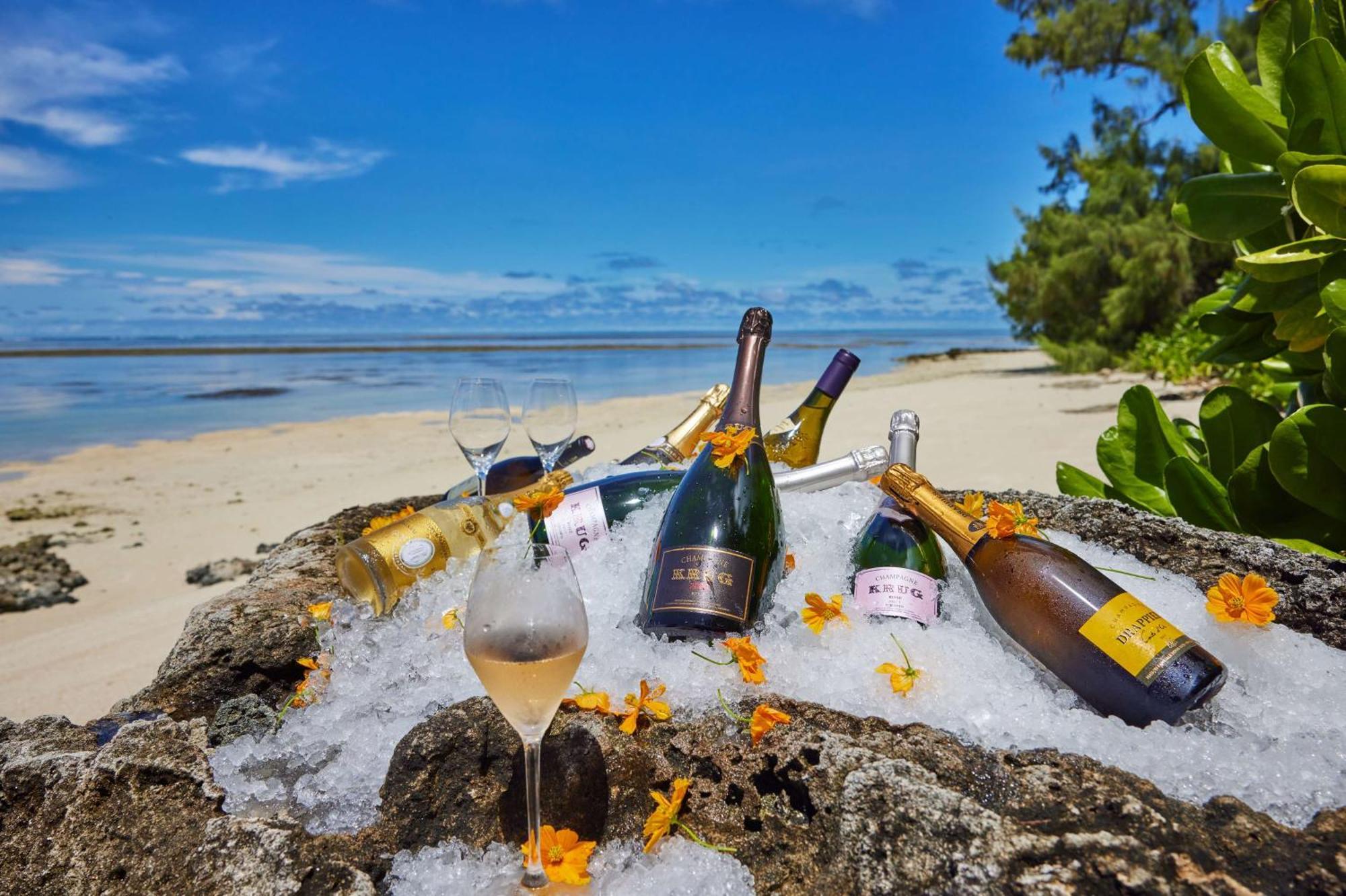 Waldorf Astoria Seychelles Platte Island Hotel Buitenkant foto